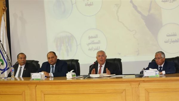 وزير الزراعة لـ/أ ش أ/: إجراءات السيسي "الاستباقية" حققت منظومة أمن غذائي قادرة على مواجهة التحديات 1 1011709619842