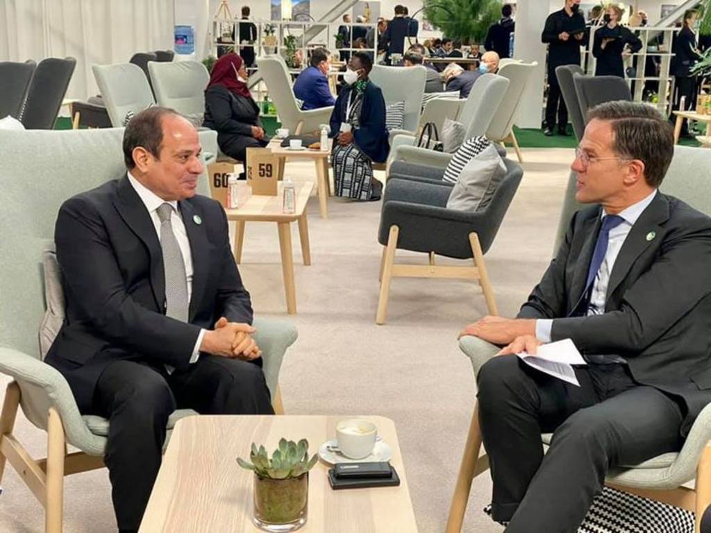 الرئيس السيسي يبحث مع رئيس وزراء هولندا بقصر الاتحادية تطوير العلاقات الثنائية والوضع بغزة 1 10241710345004