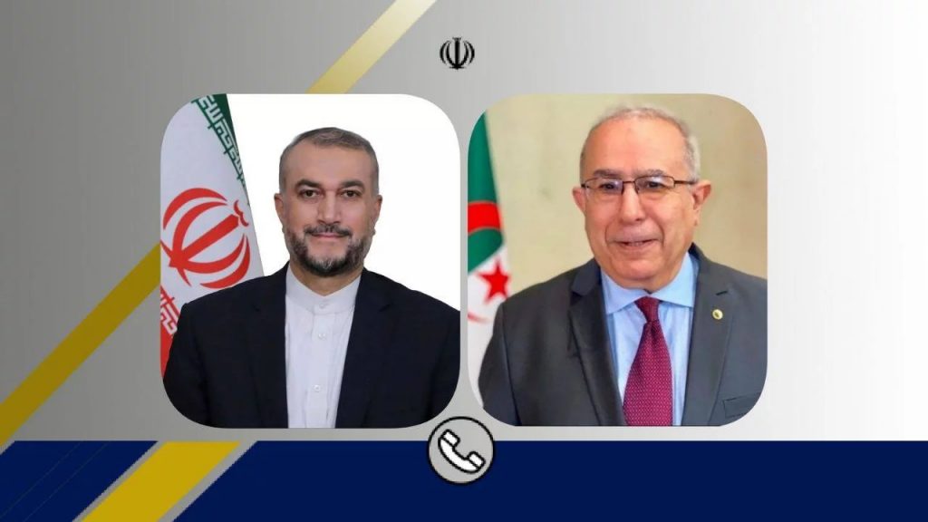 الرئيس الجزائري يستقبل نظيره الإيراني بمقر الرئاسة ويجري محادثات ثنائية معه 1 1531709467803