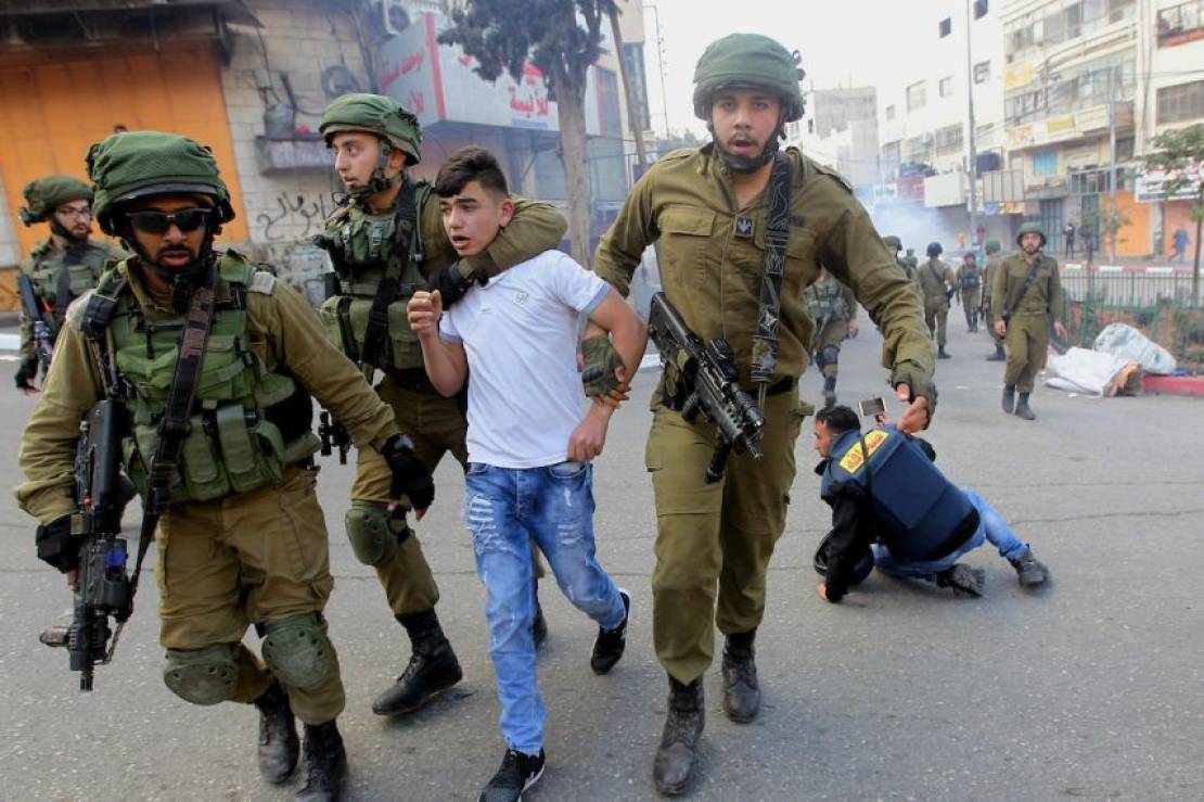صحيفتان قطريتان: الاحتلال الإسرائيلي يهدف لاجتثاث الفلسطينيين من أرضهم بالقتل والتهجير 1 16222081102641710403444
