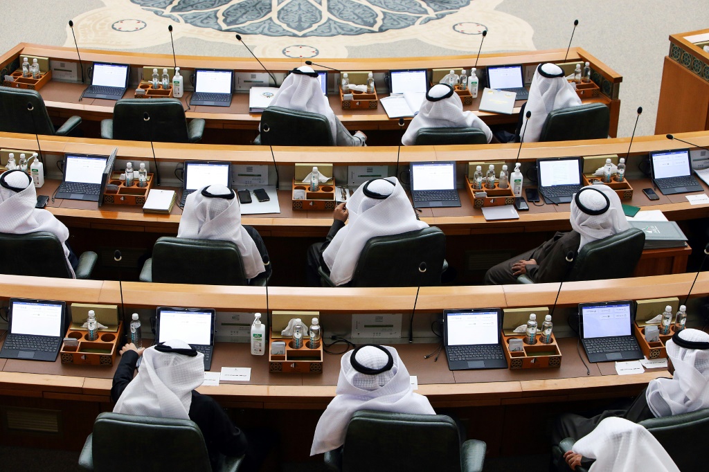 الإعلام الكويتي : غير مسموح للوسائل الإعلامية إجراء استطلاعات رأي حول انتخابات مجلس الأمة إلا بترخيص 1 1662033959blobid01709460423