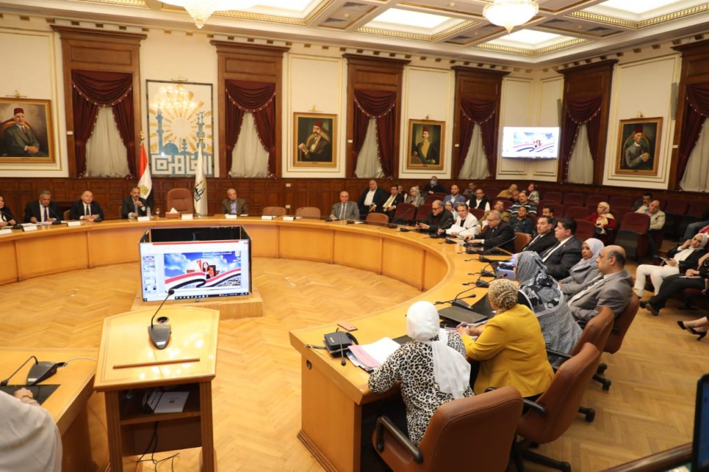 محافظ القاهرة: تلقي 12 ألف طلب من أصحاب المحال للحصول على ترخيص حتى الآن 1 19 2022 638062835961659187 1651711625404