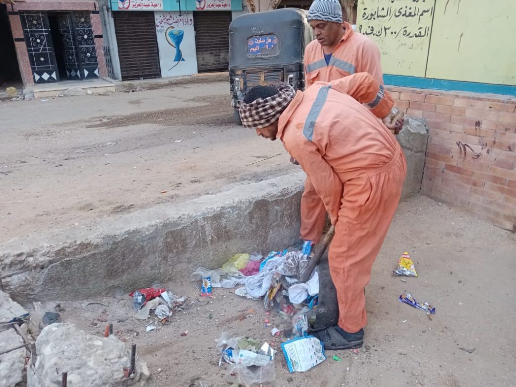 محافظ أسيوط: رفع 520 طن قمامة خلال حملات نظافة بـ 3 مراكز 1 19 2023 638123219909002147 9001710341823