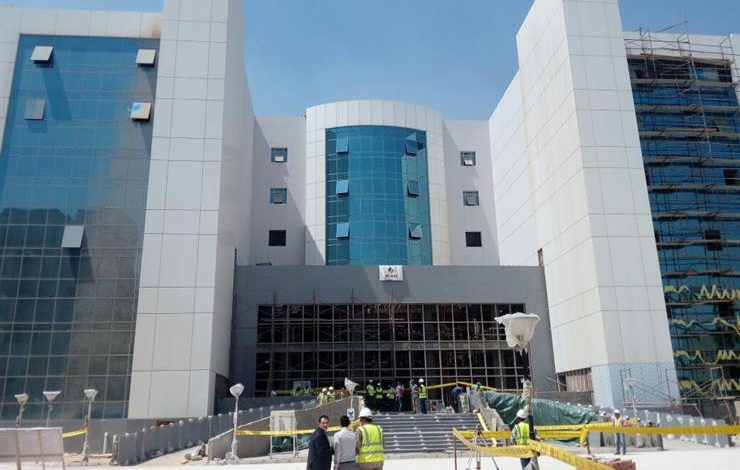 وزير الصحة يتفقد مشروع إنشاء مستشفى طوخ المركزي الجديد ويوجه بسرعة الانتهاء من شبكة الغازات 1 2017 8 30 13 41 54 1601710589563