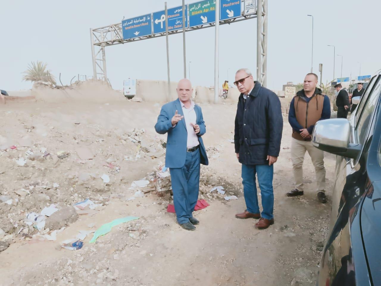 محافظ القليوبيه يوجه بحصر تراكمات مخلفات الهدم بحرم الطريقي الدائري والزراعي ويحذر المخالفين 1 2020 3 6 22 19 58 8191710354424