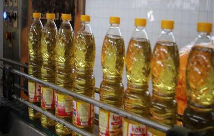 التموين: 65 جنيها سعر لتر زيت الخليط في المجمعات الاستهلاكية و80 جنيها بالسوق الحر 1 2021 10 28 15 22 38 9821709635326