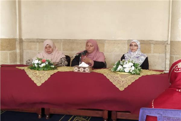 ملتقى رمضانيات نسائية بالجامع الأزهر يبين كيف تكون الحياة مع رحاب القرآن الكريم 1 202304031543092351710342906