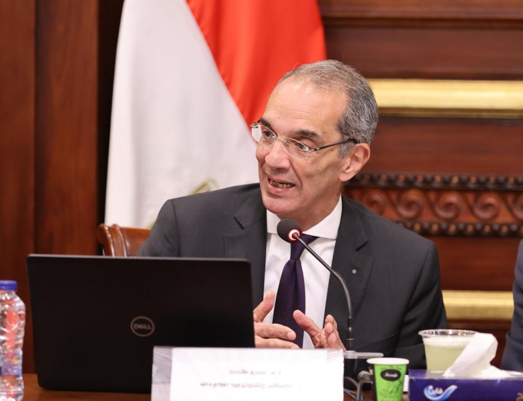 وزير الاتصالات يفتتح فعاليات ملتقى "مستقبل تمكين المرأة في عصر التحول الرقمي" 1 329672748 713525380146054 2992328931182049702 n1709468163