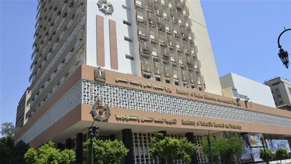 أكاديمية البحث العلمي تعلن فوز 10 طلاب في مسابقة اللجنة الوطنية للرياضيات 1 351710676024