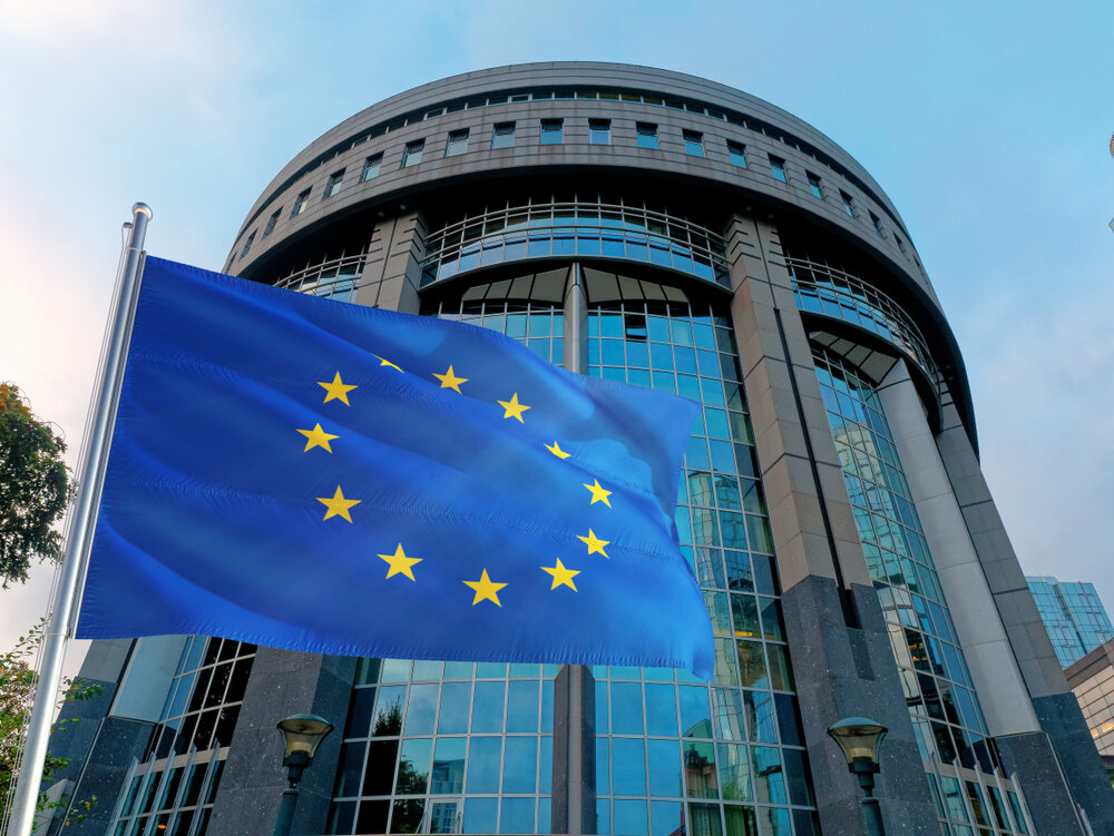 المفوضية الأوروبية تحقق مع "ألفابت وآبل وميتا" بشأن عدم امتثالها لقانون الأسواق الرقمية 1 3a81e9c74e8a428f96c095408bee37581711814344
