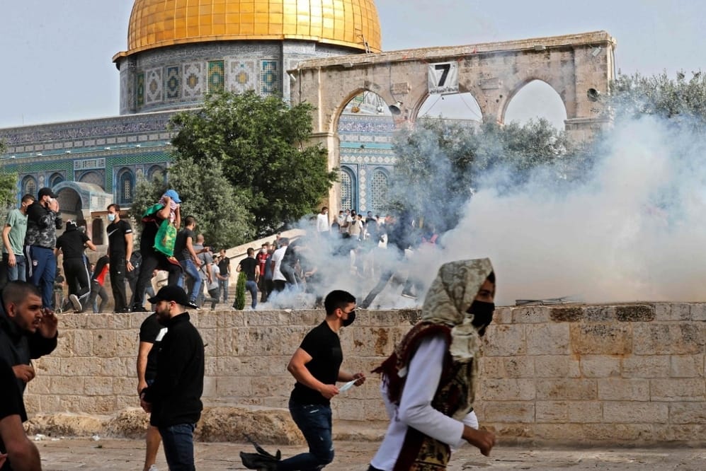 الاحتلال يقتحم المُصلى القبلي للأقصى ويمنع الاعتكاف لتأمين اقتحام المُستوطنين للمسجد غدًا في عيد المساخر 1 3c570d4a f630 4fda a196 a18ba3ab35171711318263