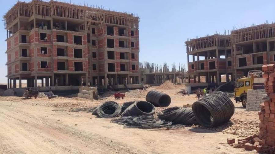 رئيس "ملوي الجديدة" يتفقد مرافق أراضي الإسكان المتميز ومشروع جنة.. وإزالة المخالفات بالمدينة 1 52294840 23172104 89938631513640 775557489559 02838754 3876721709903584
