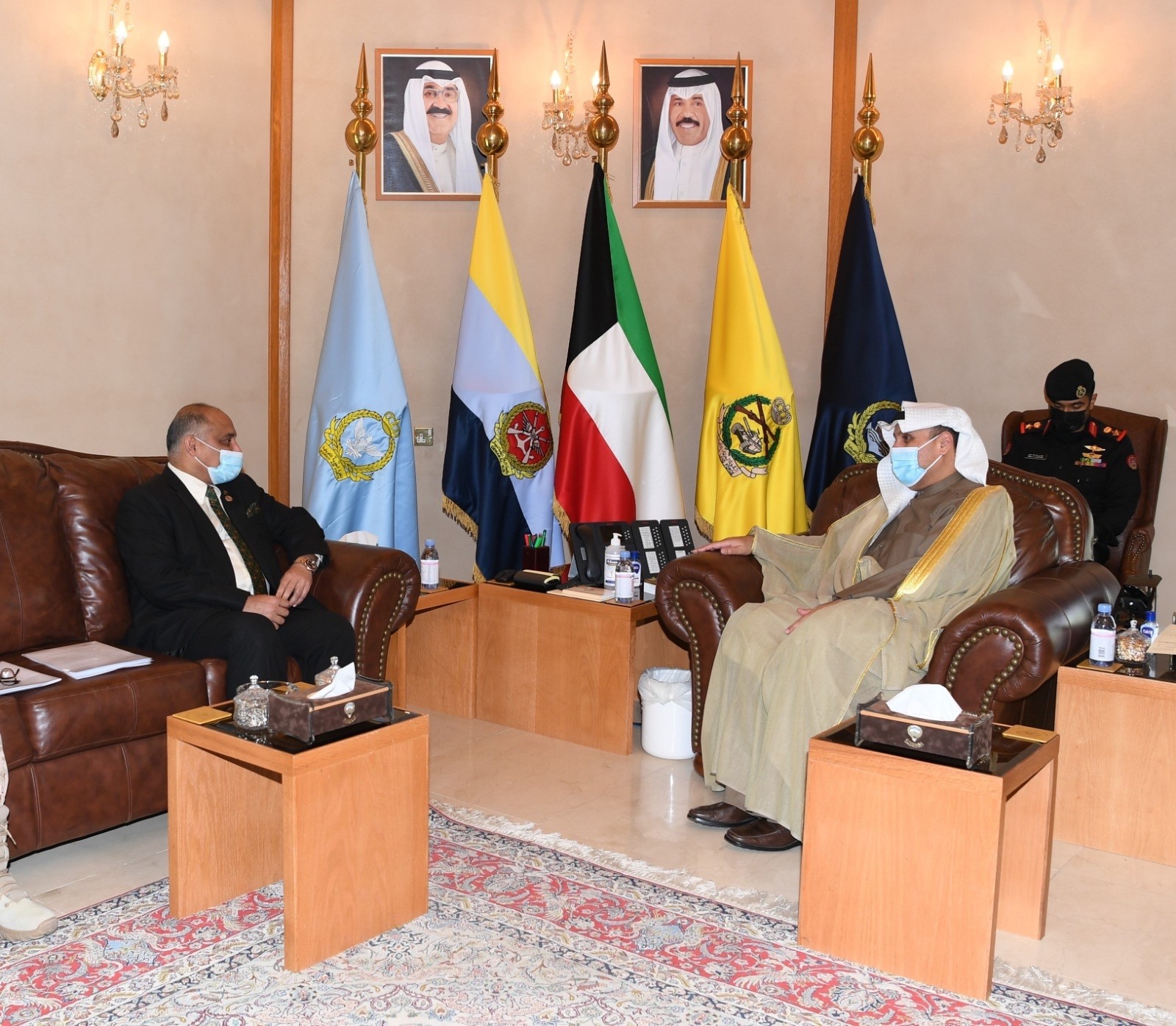 وزير الدفاع الكويتي يبحث مع سفراء السعودية والإمارات والبحرين سبل تعزيز العمل الجماعي 1 5b88c4f3 be34 4e6d bc50 018691cf87ef1711884664