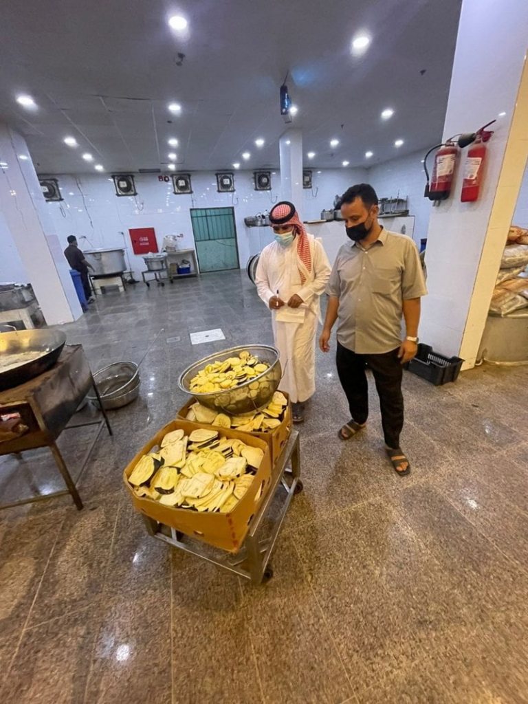 محافظ الغربية يوجه بتكثيف الحملات التفتيشية على المطاعم والخيم الرمضانية 1 618bd8304943f1710620704