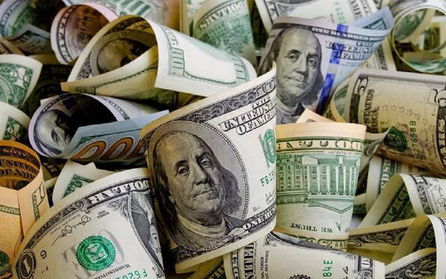 استقرار أسعار صرف الدولار مقابل الجنيه المصري في بداية التعاملات اليوم 1 6401710229212