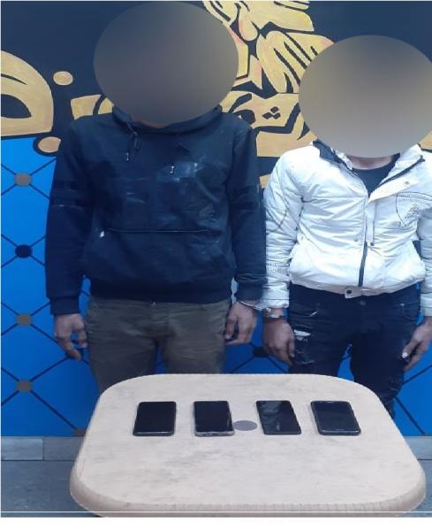 مباحث القاهرة تضبط تشكيلا عصابيا تخصص في سرقة الهواتف المحمولة والدراجات النارية 1 746153 167214583005830411709898363