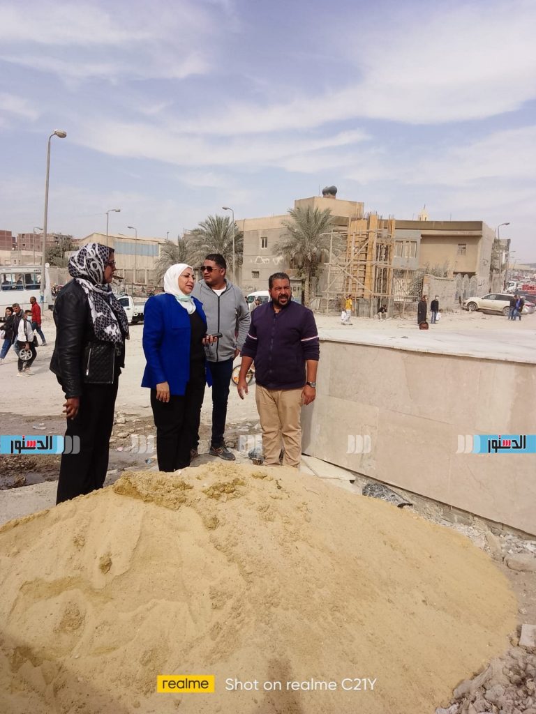 نائب محافظ القاهرة تبحث الموقف التنفيذي لتطوير منطقة شق الثعبان وتقنين الأوضاع 1 8471710358083