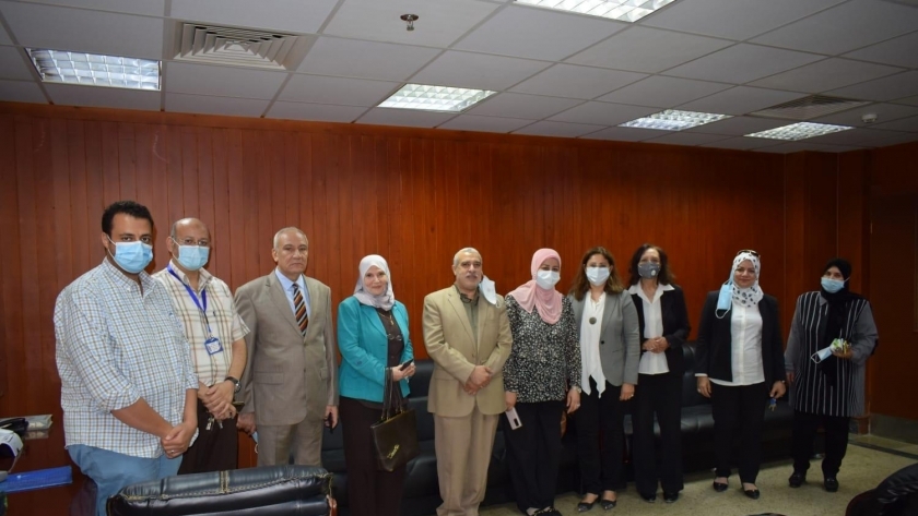رئيس جامعة المنيا يفتتح المُعسكر السنوي لطلاب وحدات مناهضة العنف ضد المرأة بالجامعات 1 90960756616335206731709572563