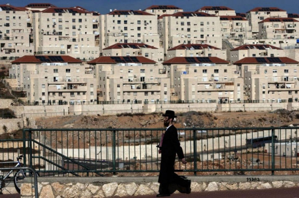 الخارجية الفلسطينية: إسرائيل تتحدى قرارات مجلس الأمن وتواصل تعميق الاستيطان وتسريع ضم الضفة الغربية 1 99991224061709827625