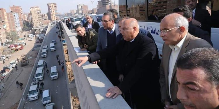 وزير النقل يتفقد مواقع العمل بالمرحلة الثانية من مشروع تطويرالطريق الدائري حول القاهرة الكبرى 1 FB IMG 1673971671419 e1673972824207