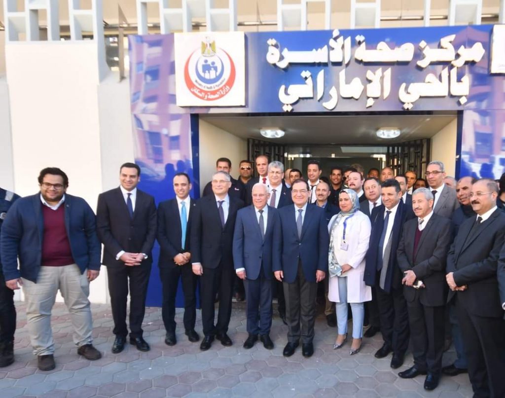 وزير البترول : مدرسة "ظُهر" إحدى ثمار لجنة المسئولية المجتمعية بقطاع البترول بمجال التعليم الفني الصناعي 1 FB IMG 16823212344621709636524