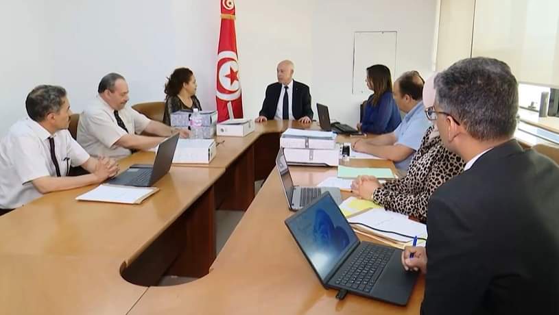 رئيس تونس يحمل الأعضاء الجدد في لجنة "الصلح الجزائي" مسؤولية إعادة الأموال المنهوبة 1 FB IMG 16873001399301710278344