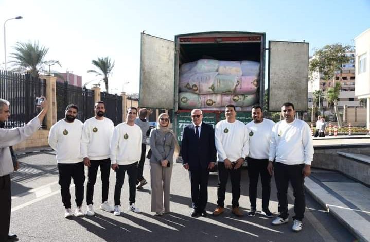 "بيت الزكاة والصدقات" يتلقى تبرعات 11 شاحنة مساعدات من مؤسسة بريطانية لدعم فلسطين 1 IMG 20221102 WA00011710169503