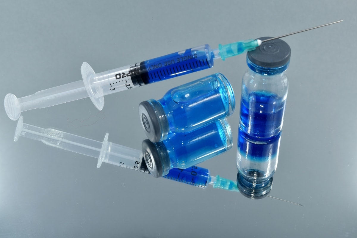 جلوبال (8): عقار BC 007 المطور من قبل شركة Berlin Cures والذي يستهدف الآثار طويلة الأمد لفيروس كورونا: أظهرت الأبحاث تطورًا ملحوظًا خلال المرحلة الثانية من التجارب التي أجريت على أكثر من 50% من المرضى الذين خضعوا للتجربة السريرية 1 PIXNIO 2377995 1200x800 11709719506