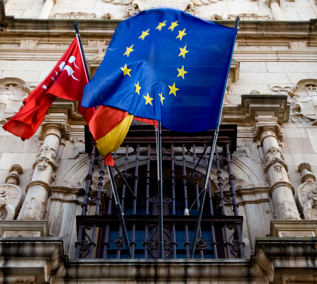 المفوضية الأوروبية تطلق إطارًا للتعاون مع بلغاريا ورومانيا في مجالي إدارة الحدود والهجرة 1 akhuder2291709554743
