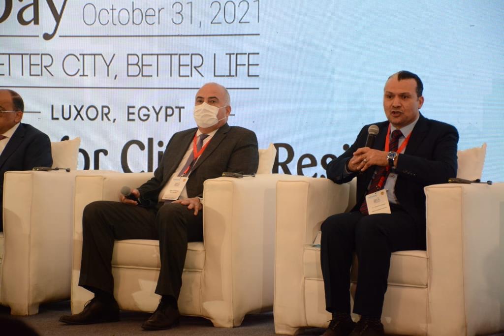 نائب محافظ الاقصر: الدولة تحرص على تطوير المنازل المتهالكة وتوفير فرص العمل لتحسين مستوى معيشة المواطنين 1 ed2521e7 c61b 4136 8b7a 7eca13d9de901709660524