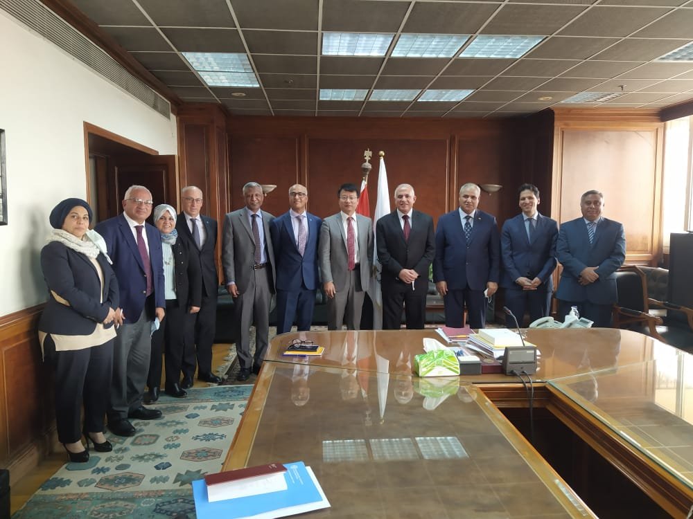 الممثل الإقليمي للفرانكفونية الدولية لـ"أ ش أ": تعاون وثيق بين مصر والمنظمة.. ومشروعات مستقبلية في العديد من المجالات 1 elaosboa918231709888406