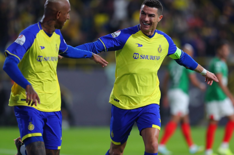 "النصر" يفوز على "أهلي جدة" بهدف نظيف في دوري روشن السعودي 1 khaligyoun298141710540243