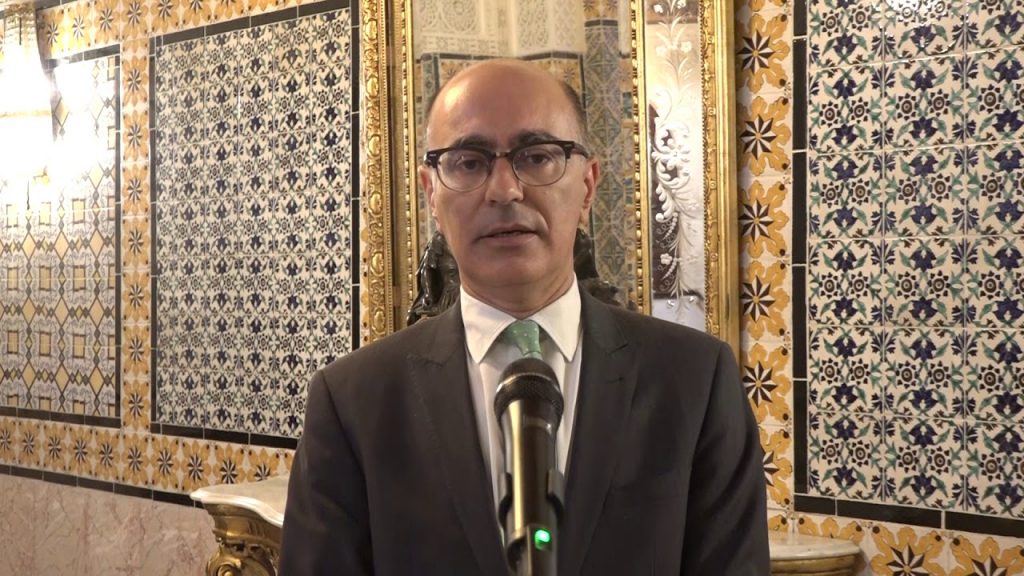 التونسي هيكل بن محفوظ يؤدي اليمين قاضيًا بالمحكمة الجنائية الدولية 1 maxresdefault1709927405