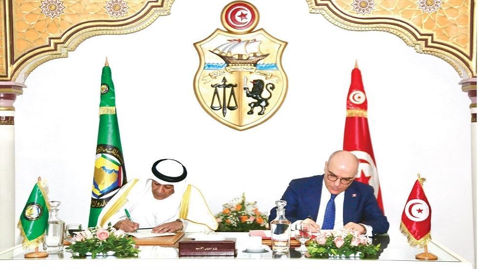 تونس وروسيا يوقعان مذكرة تعاون لاستخدام الوسائل الحديثة في الانتخابات 1 sm 16860098911710536764