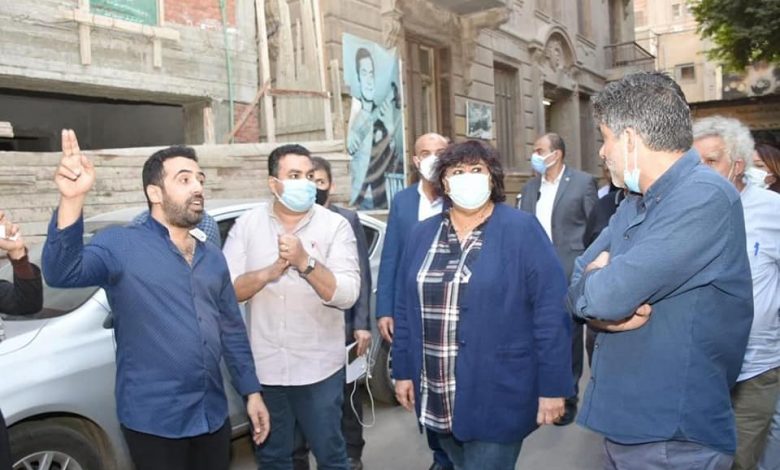 وزيرة الثقافة: حريق استوديو الأهرام في مقر الحارة الشعبية وبعيد عن البلاتوهات 1 وزيرة الثقافة تتفقد مسرح الجزويت1710587583