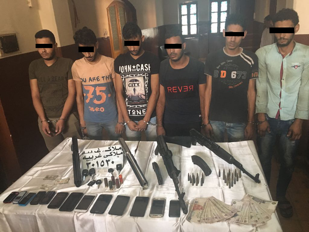 ضبط تشكيل عصابي تخصص في سرقة أبواب المقابر بالشرقية 1 أمن الشرقية 11712485207