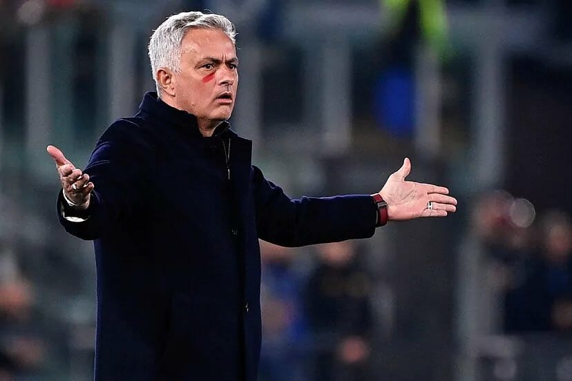 البرتغالي مورينيو يتلقى عرضاً لتدريب منتخب كندا 1 البرتغالي جوزيه مورينيو1714231866