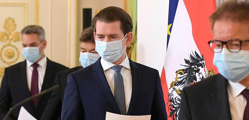 المستشار النمساوي: لا يوجد أي أمل في انضمام تركيا إلى الاتحاد الأوروبي 1 سجلت تطورات ايجابية المستشار النمساوي يشدد على التمسك بالقيود والالتزام بالضوابط1713460929