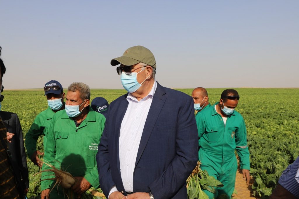 وزير الزراعة يشيد بالتجارب الناجحة مع "إيفاد" في العديد من المشروعات 1 1 151713800523