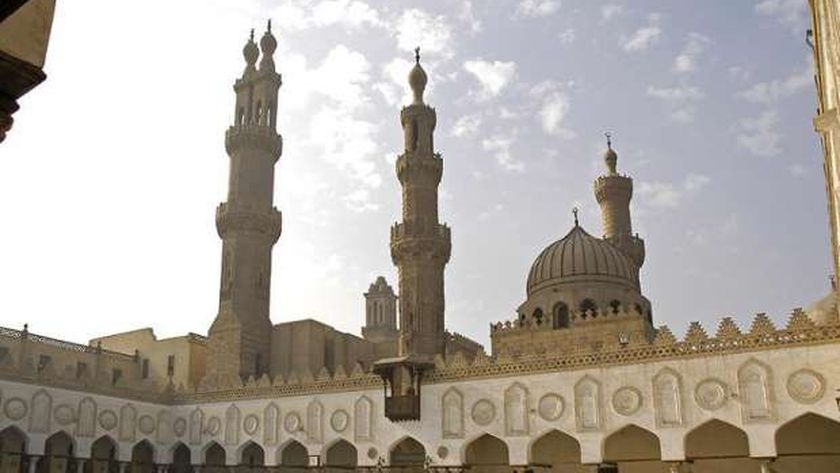 الجامع الأزهر: الزكاة أوامر ربانية كلف الله بها المسلمين لبيان علامة الإيمان به 1 137328748214411134201712070007