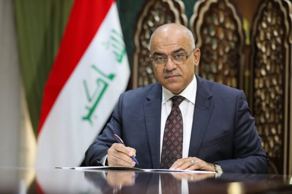 وزير التعليم العالي يوجه بإيجاد بدائل محلية ذات جدوى اقتصادية لمستلزمات الإنتاج والصناعة 1 151752021 203fdd76 90a3 4652 94d2 c76cbe4d6f171712051405