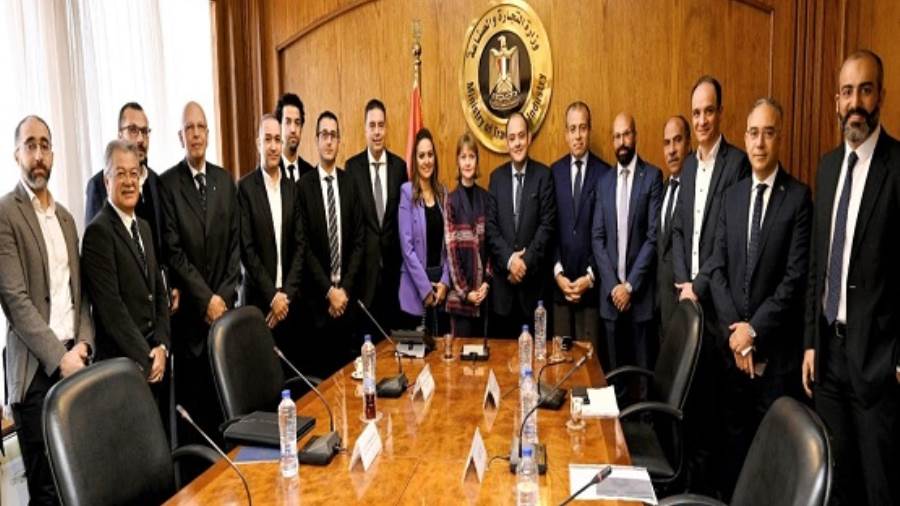 وزير التجارة: ندعم الشركات العاملة بالسوق المصري بما يسهم في تيسير إجراءات الاستثمار 1 19798511714463944