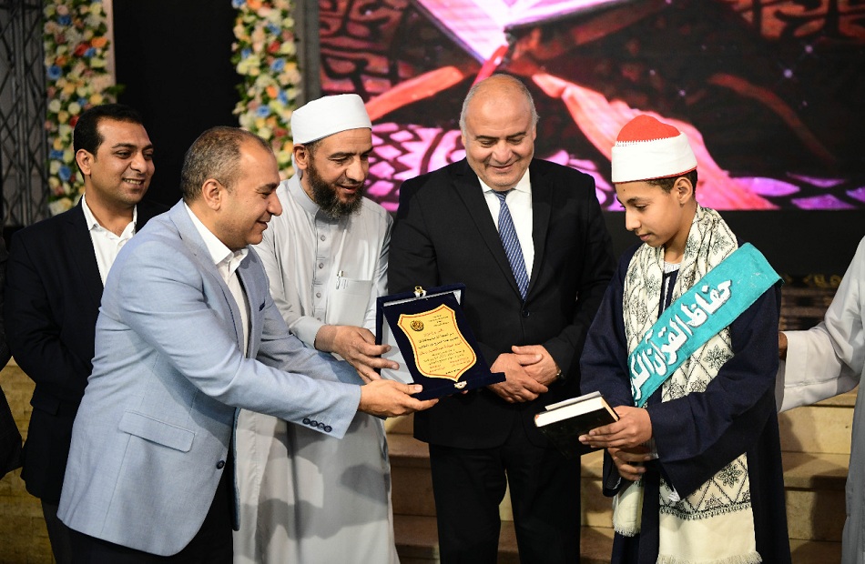"الشعب الجمهوري بقنا" يكرم 42 من حفظة القرآن الكريم 1 19 2022 637865303163453796 3451712265903