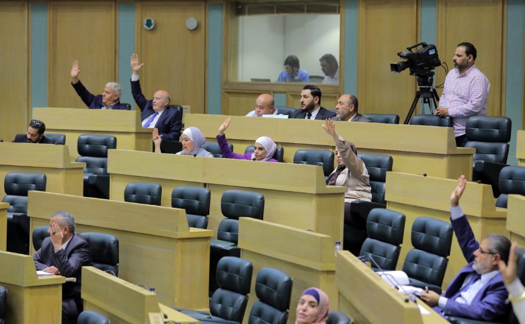 "النواب" ينتهي من مناقشة وإقرار مواد مشروع قانون "التأمين الموحد" عدا المستحدثة والمؤجلة 1 2022 09 15 01 39 121713786843