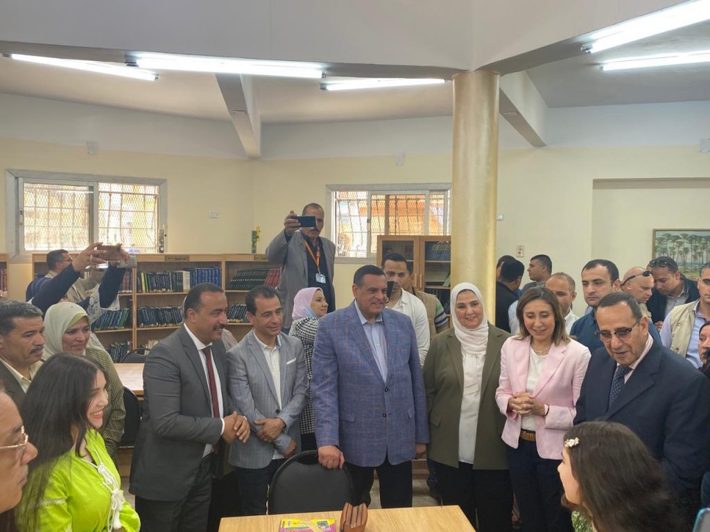 وزيرة الثقافة: نسعى لتنفيذ برنامج طموح لتنمية الوعي واكتشاف المواهب لأبناء سيناء 1 202304271959150571713906964