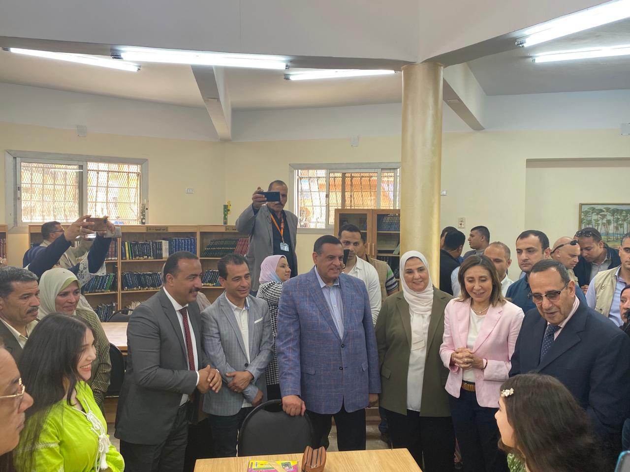 وزيرة الثقافة: نسعى لتنفيذ برنامج طموح لتنمية الوعي واكتشاف المواهب لأبناء سيناء 1 202304271959150571713906964