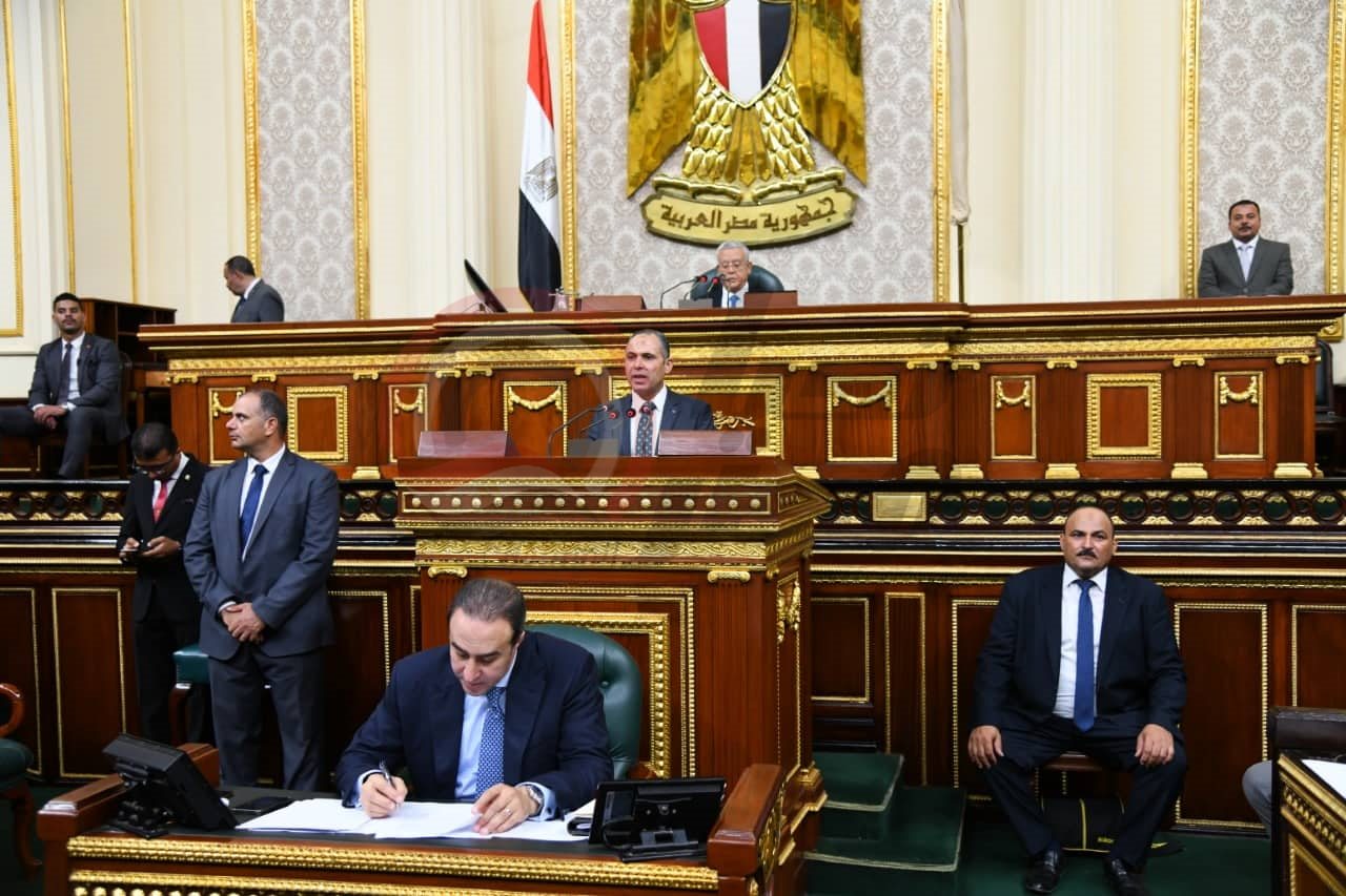 رئيس النواب يحيل 3 قرارات جمهورية باتفاقيات دولية و10 مشروعات قوانين إلى اللجان النوعية 1 2331713696845