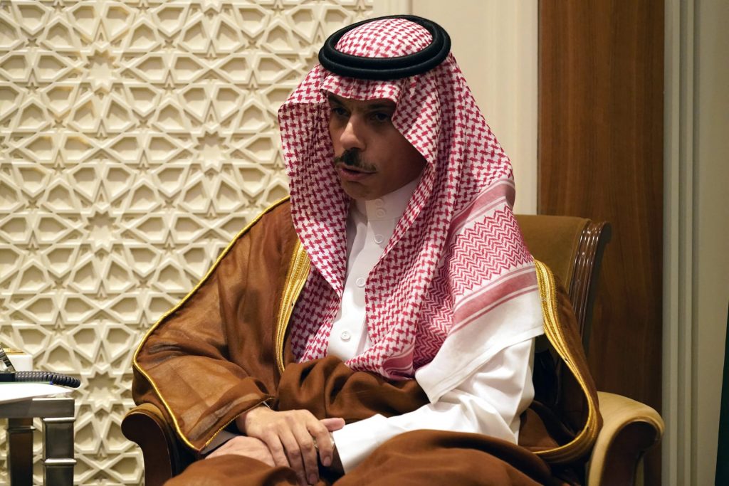 "بيان الرياض" يؤكد دعمه لوقف إطلاق النار بغزة والتوصل لحل سياسي للصراع الفلسطيني الإسرائيلي 1 2525391714486143