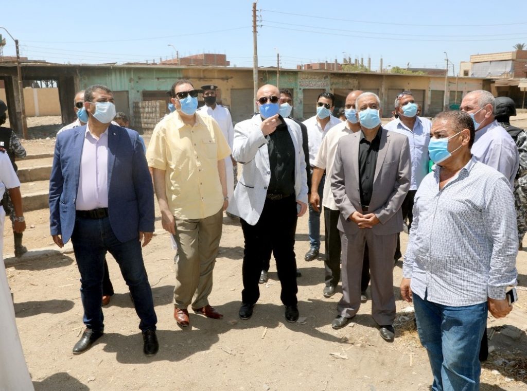 محافظ بني سويف يؤكد تشديد الرقابة على الأسواق وتحرير محاضر للمخالفين 1 270467 5c2d41c9 cea0 4f6f 88d1 729d66e9f8511712408765