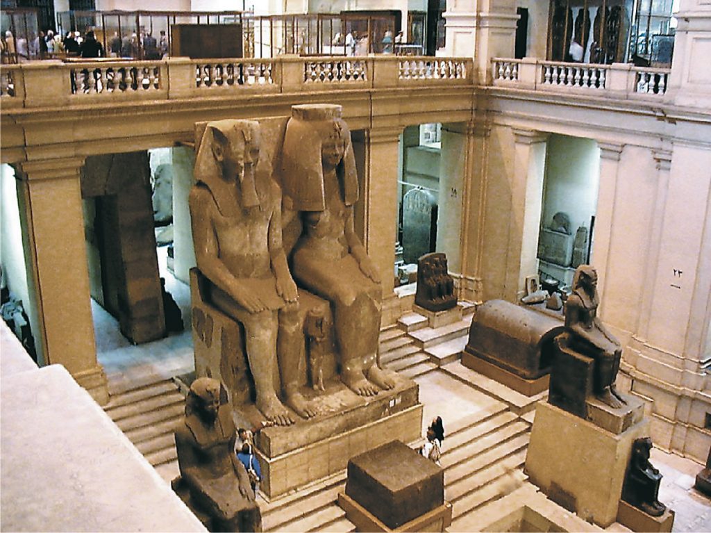 وزير السياحة والآثار: مصر تملك أهم مجموعة أثرية في العالم وأقيمها على الإطلاق 1 3 151712265303